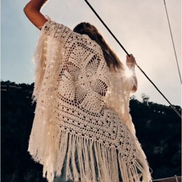 Zara Crochet Fringe kaftan Cover-Up - Picture 4 of 5